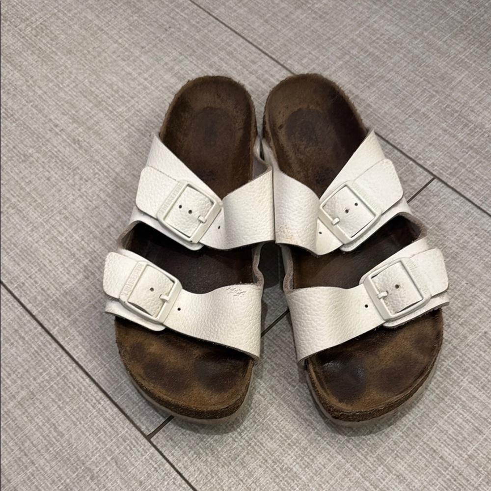 White Arizona Birkenstocks size 41